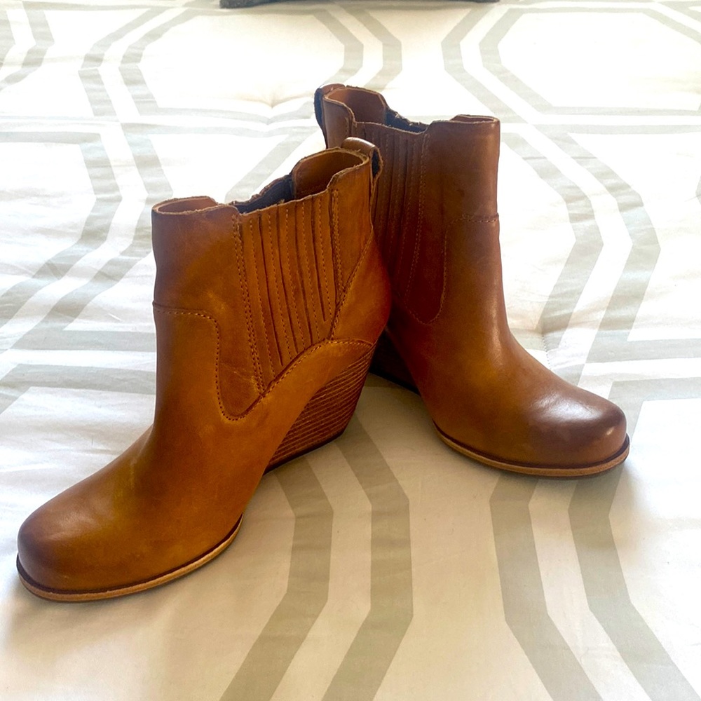 Kork-Ease boots